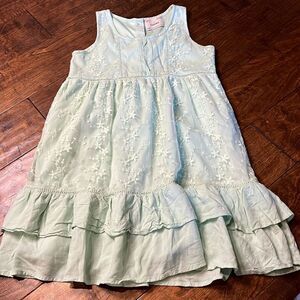 FUZARKA Mint Green Embroidered Mesh Overlay Sleeveless Dress, size 9/10
